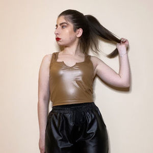 Meet your Posher, Tamar